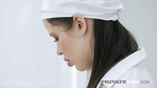 Eating out in the kitchen! దుర్బుద్ధి పసికందు డీ డెల్మార్ అగ్ని తో గర్వంగా అని BBC మాంసం, taking it deep in her pussy until it &#039; s time for some anal! బాన్ ఆకలి! పూర్తి ఫ్లిక్ &amp;amp; 1000s వద్ద మరింత PrivateBlack.com!