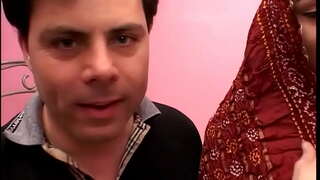 Өвчтэй Залуу fucks Баярын Энэтхэгийн Wilfe Мөнгө Залилан Slut