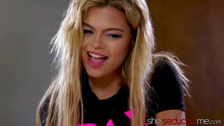 Топла Сестра Женски Массировала И Соблазняла