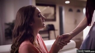 ���ువ త్వరగా మార్పులు సమావేశం సమయం తేదీ ఆమె చెల్లి ఉంది. ఒక అమ్మాయి తో. ఆమె కలుసుకున్నారు ఆన్లైన్.ఆమె మార్పుచెందింది ఆమె లాగా ఆమె sis మరియు అప్ చూపిస్తుంది ifo ఆమె తేదీలు హౌస్.ఆమె manipulates అమ్మాయి సెక్స్ లోకి