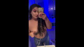 Gordelicia sugando com a vontade ao som de musica funk ar boquete